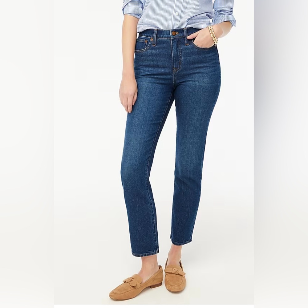 J Crew Petite essential straight jean in all-day stretch.